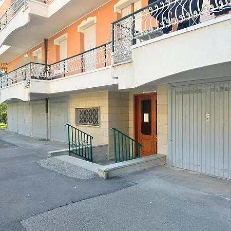 Apartament Montaldo *
